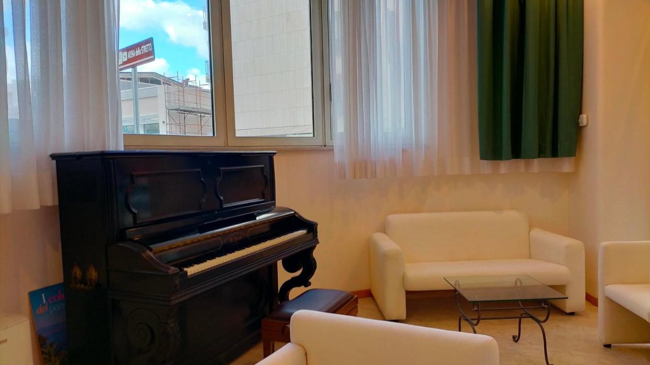 Hotel Palace Masoanri'S Reggio di Calabria Ngoại thất bức ảnh