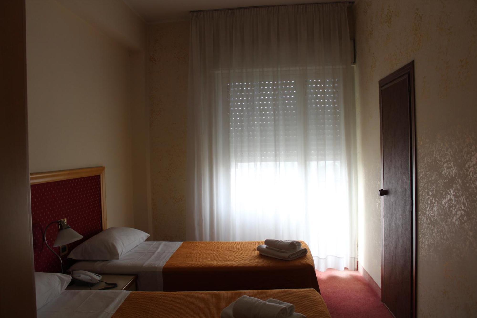 Hotel Palace Masoanri'S Reggio di Calabria Ngoại thất bức ảnh