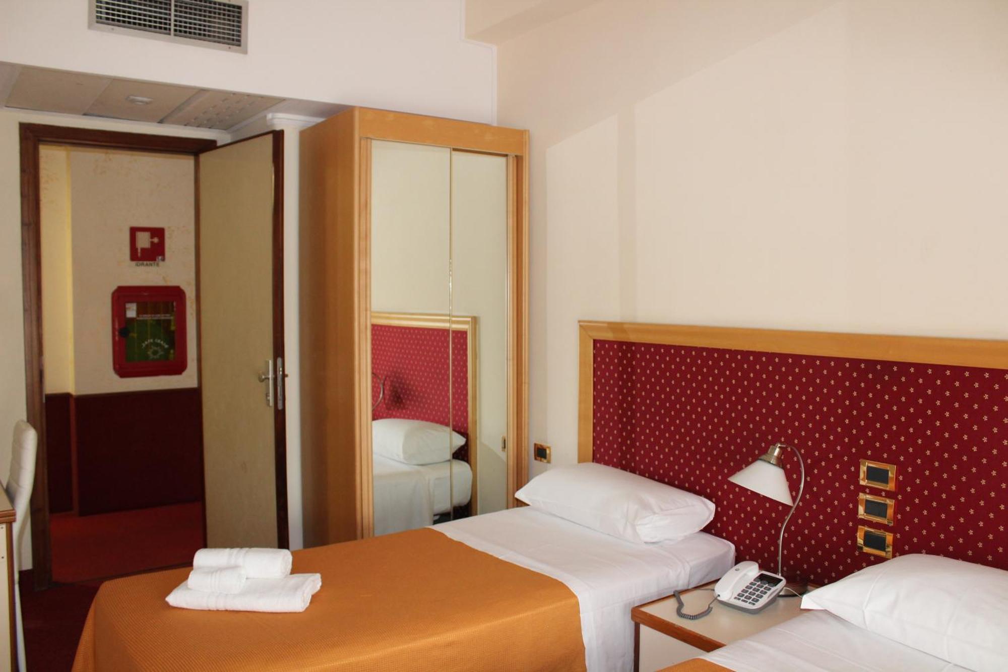 Hotel Palace Masoanri'S Reggio di Calabria Ngoại thất bức ảnh