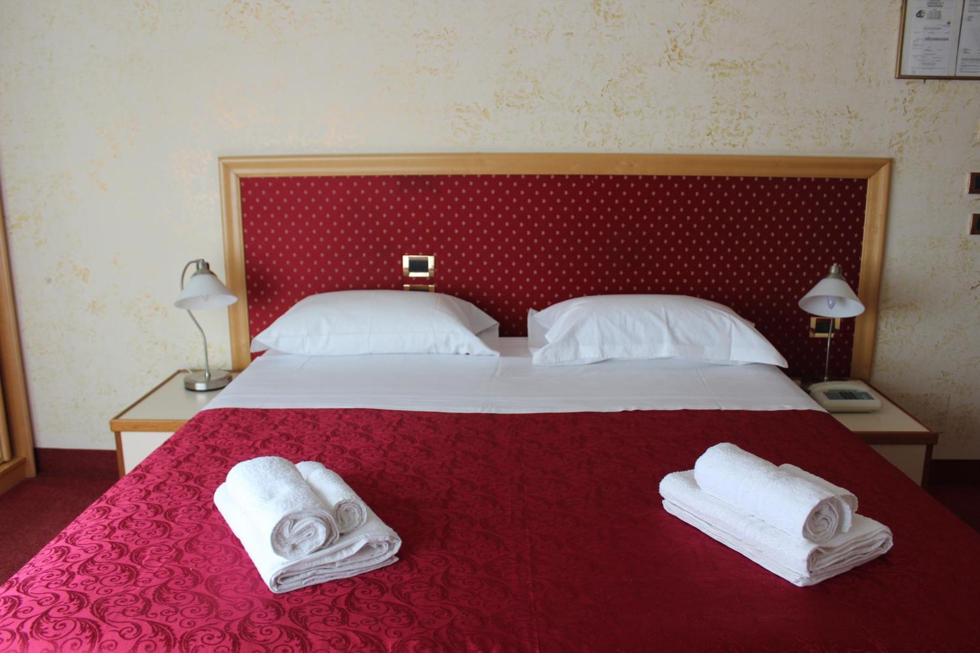 Hotel Palace Masoanri'S Reggio di Calabria Ngoại thất bức ảnh
